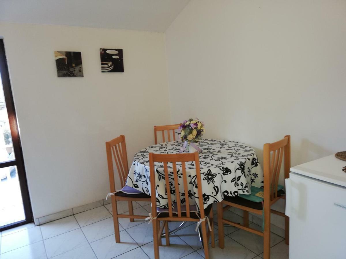 Apartment Maja Zadar Extérieur photo